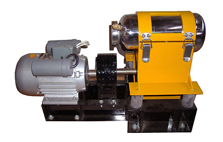 為什么要保證超細(xì)粉碎機(jī)的使用？